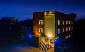 Hotel Ten Square - 5 Minutes From The Taj Mahal